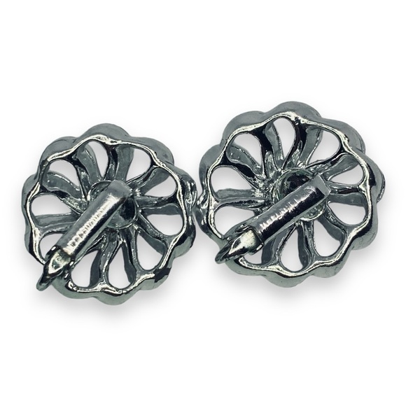 Vintage Sarah Coventry Silver Tone Flower Clip On Earrings - Picture 5 of 5